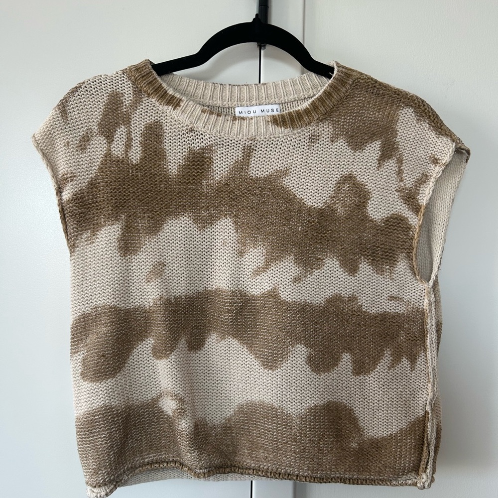 MIGU MUSE Neutral Tie-Dye Knit Sleeveless Sweater Vest